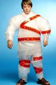 Another Week Ends: False Danger, Stress Vaccines, Alien Baptism, Michael Vick, King of Kong, Online Dating, Get Low, Pixar